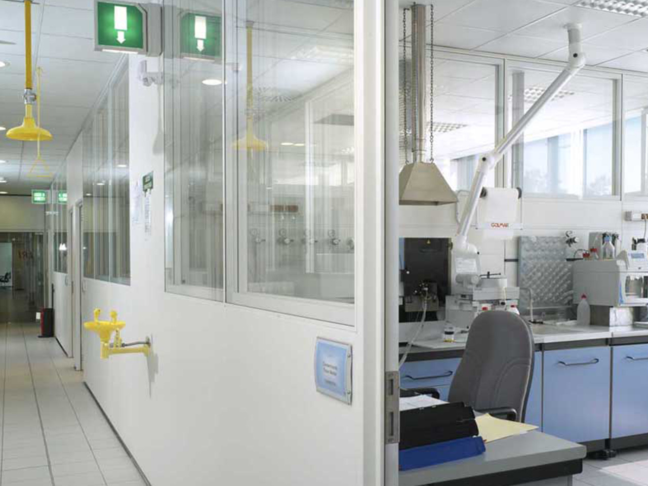 Development of ANALYSIS LABS and CLEAN ROOMS - Padova Italy 05